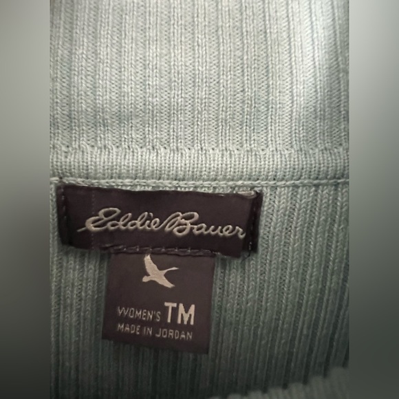 Five (5) Eddie Bauer size TM (tall medium) turtlenecks - Picture 4 of 4